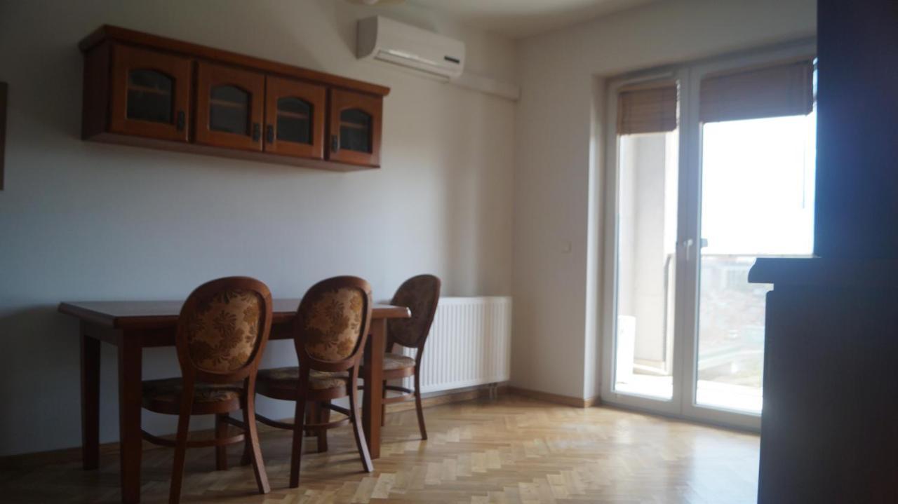 Appartement Old Town Chic - 2 Pokoje, Bezplatny Parking, F-Vat à Wrocław Extérieur photo